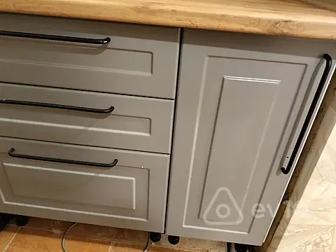 Kirayə verilir 2 otaqlı yeni tikili 96 m²