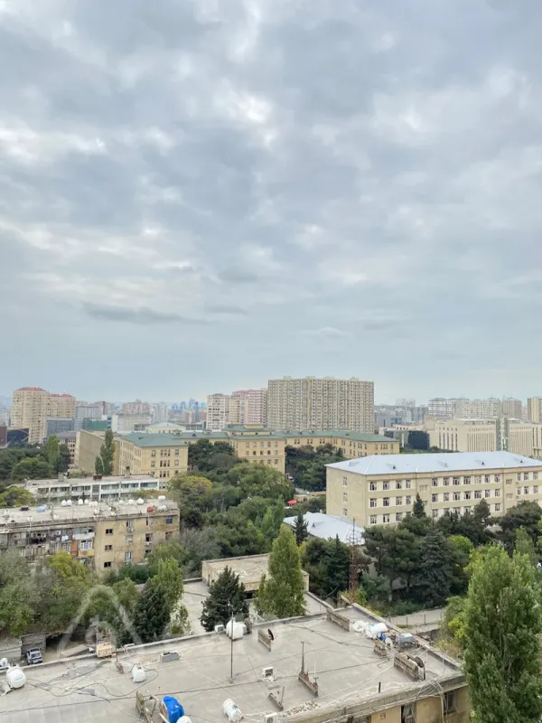 Kirayə verilir 3 otaqlı yeni tikili 85 m²