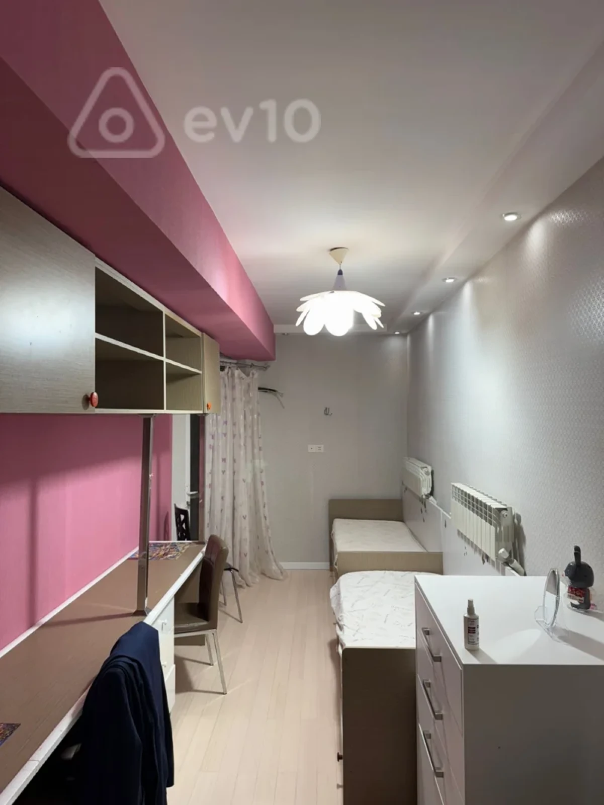 Kirayə verilir 3 otaqlı yeni tikili 130 m²