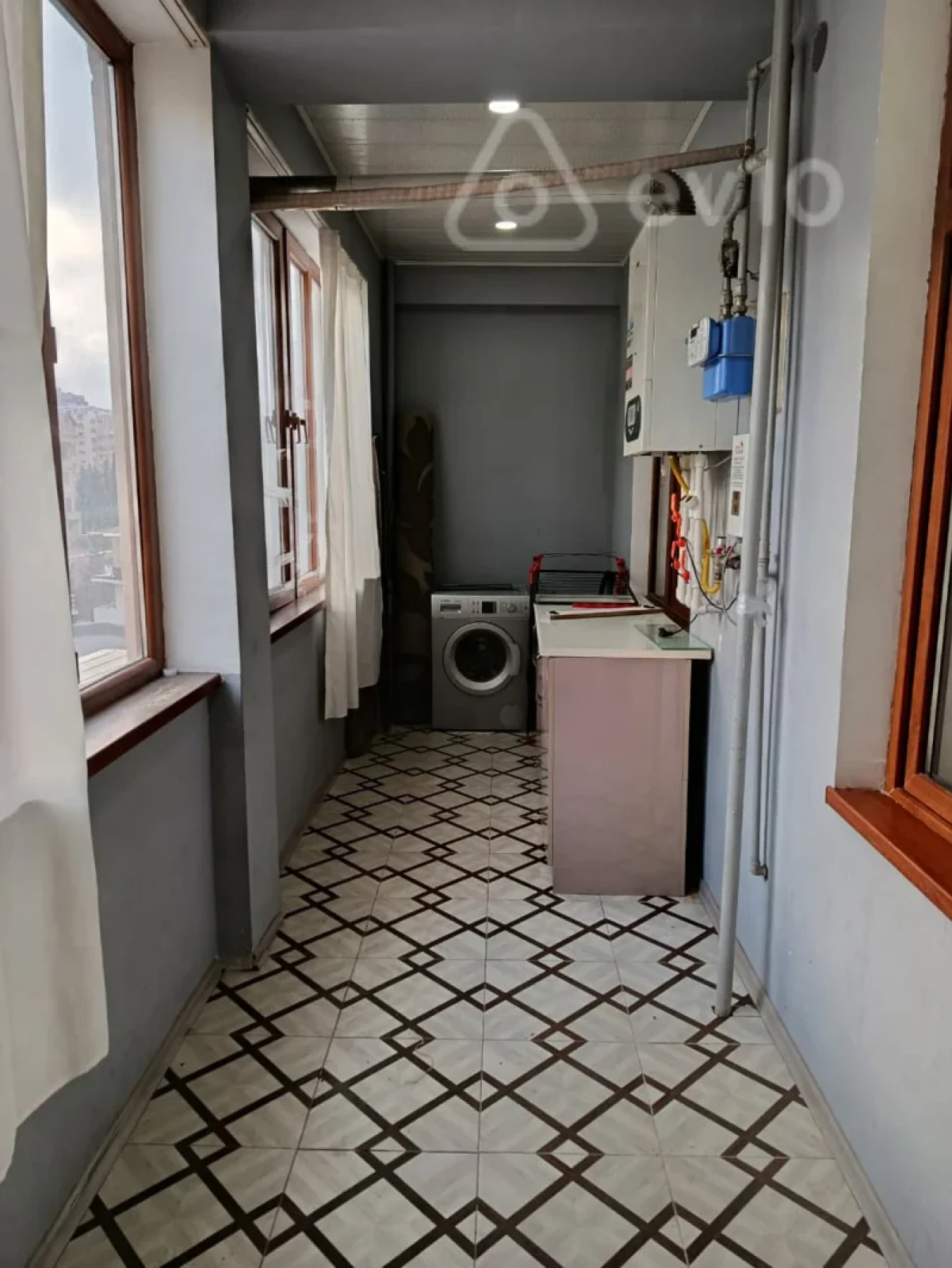 Kirayə verilir 3 otaqlı yeni tikili 110 m²