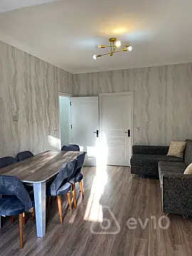 Kirayə verilir 2 otaqlı köhnə tikili 45 m² — Bakı, Nəsimi 2 otaq 45.00 m²