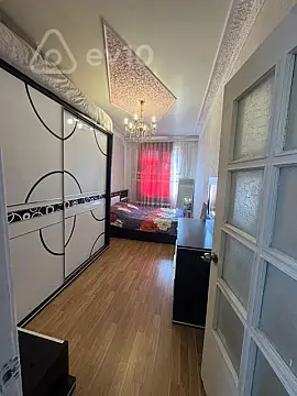 Kirayə verilir 2 otaqlı köhnə tikili 52 m²