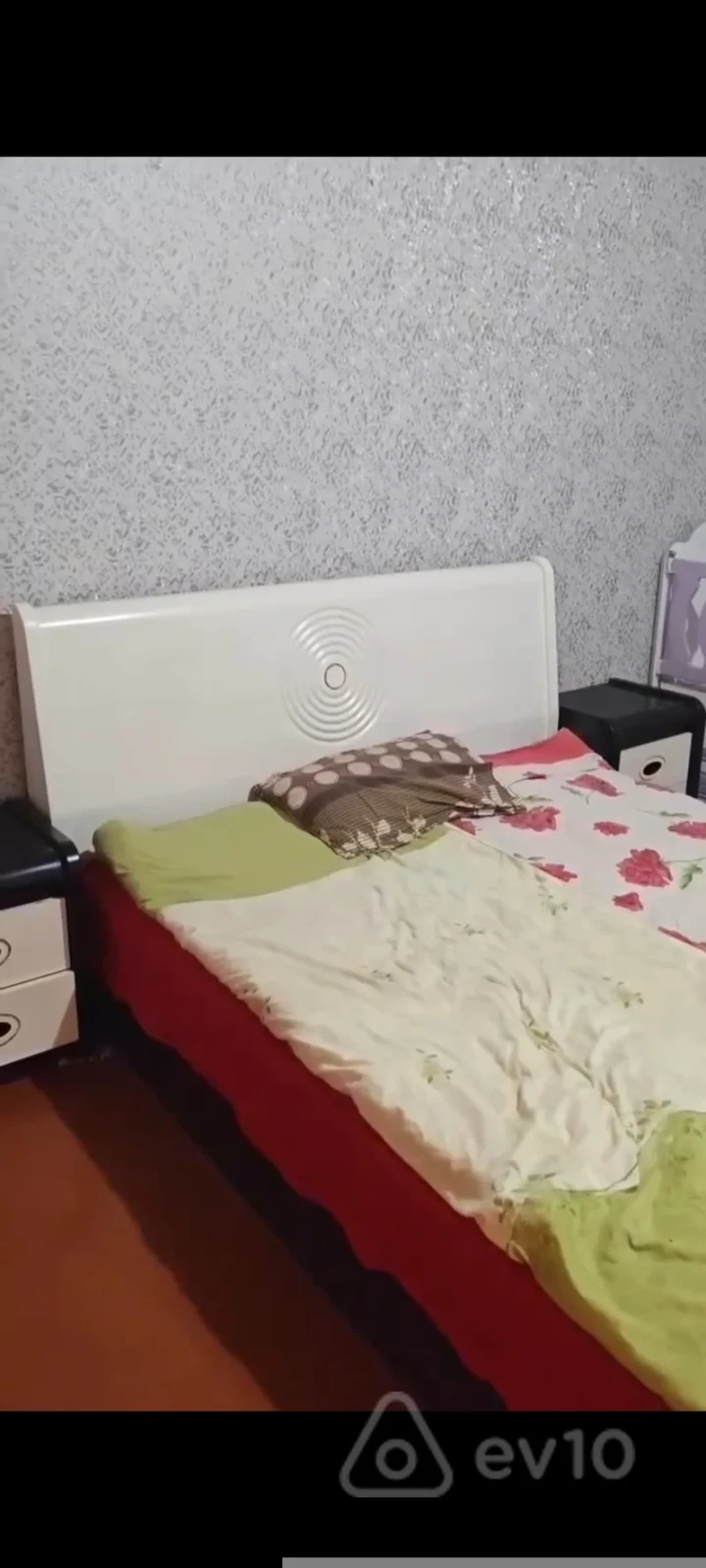 Kirayə verilir 2 otaqlı köhnə tikili 502 m²