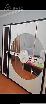 Kirayə verilir 2 otaqlı köhnə tikili 502 m²