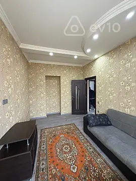 Kirayə verilir 3 otaqlı yeni tikili 75 m²