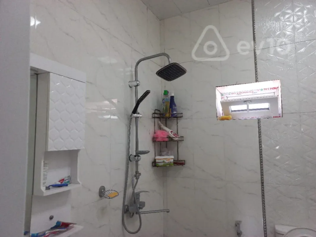 Satılır 3 otaqlı həyət evi 140 m²