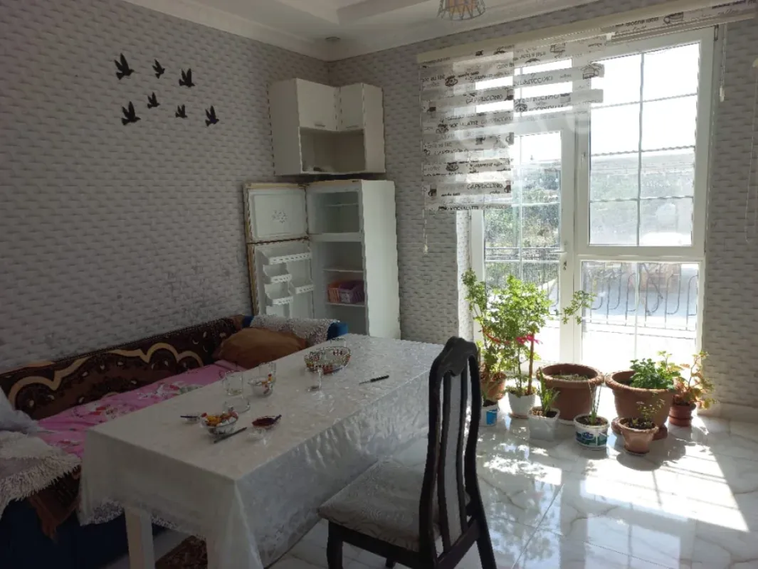 Satılır 3 otaqlı həyət evi 140 m²