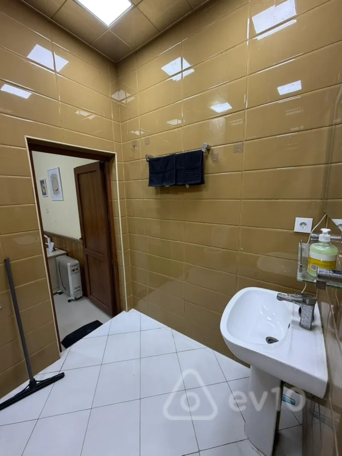 Kirayə verilir 1 otaqlı yeni tikili 45 m²