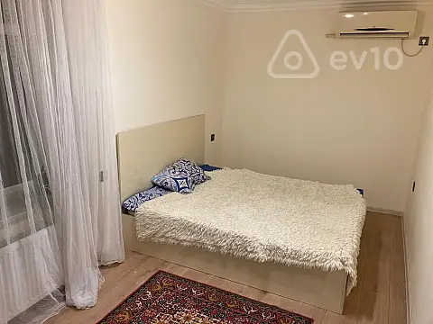 Kirayə verilir 2 otaqlı yeni tikili 50 m²