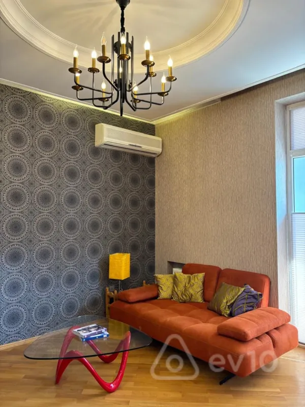 Kirayə verilir 3 otaqlı yeni tikili 110 m²