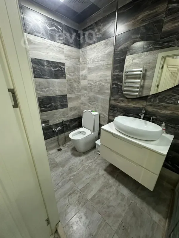 Kirayə verilir 3 otaqlı yeni tikili 86 m²