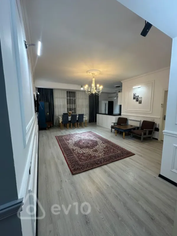 Kirayə verilir 3 otaqlı yeni tikili 86 m²