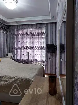 Kirayə verilir 2 otaqlı yeni tikili 60 m²