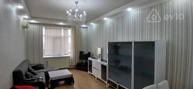 Kirayə verilir 2 otaqlı yeni tikili 60 m²