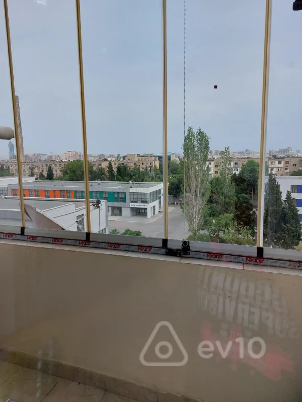 Kirayə verilir 2 otaqlı yeni tikili 60 m²