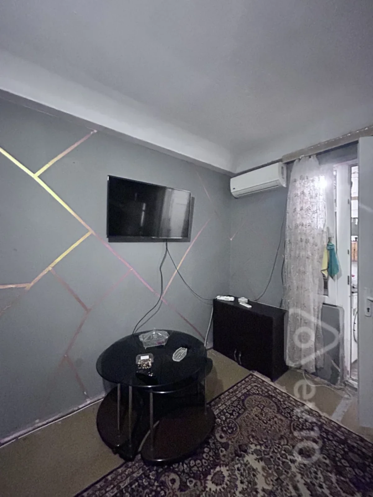 Kirayə verilir 1 otaqlı köhnə tikili 30 m²