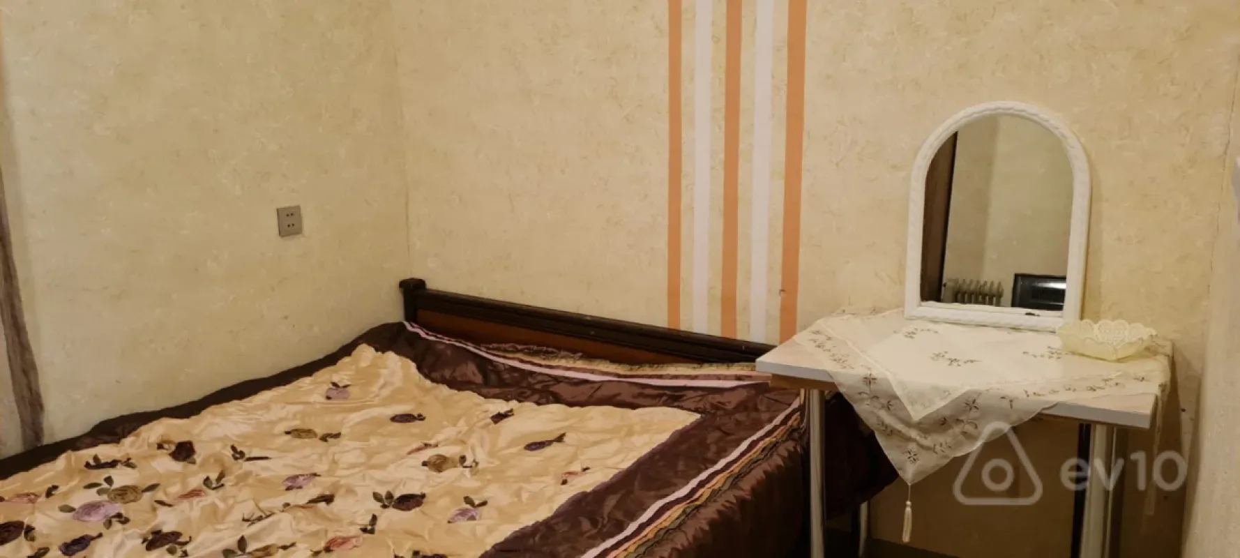 Kirayə verilir 2 otaqlı köhnə tikili 45 m²