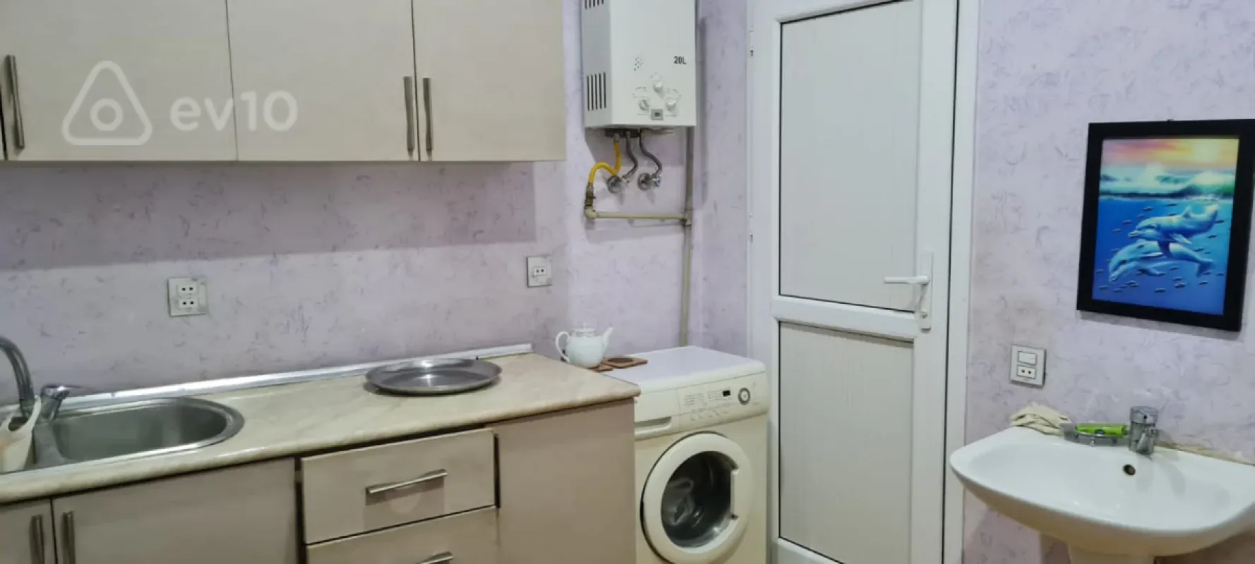 Kirayə verilir 2 otaqlı köhnə tikili 45 m²