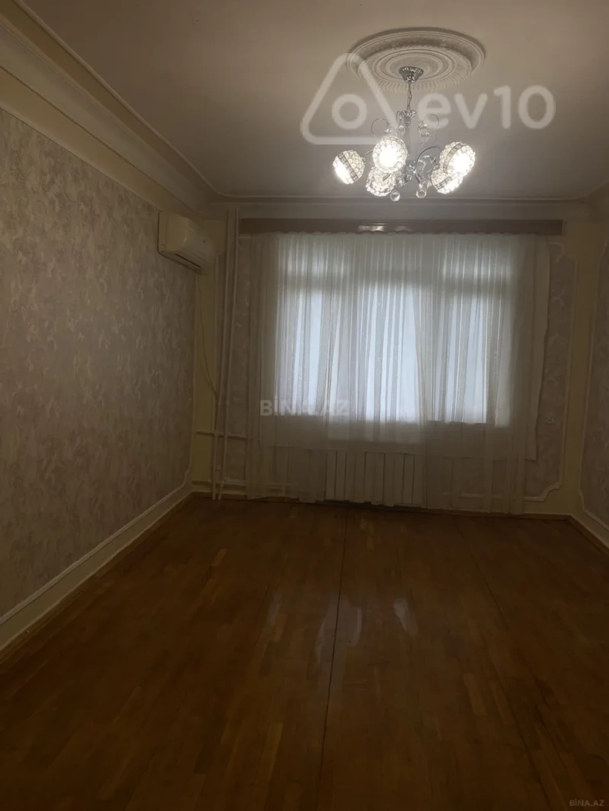 Kirayə verilir 3 otaqlı yeni tikili 80 m²