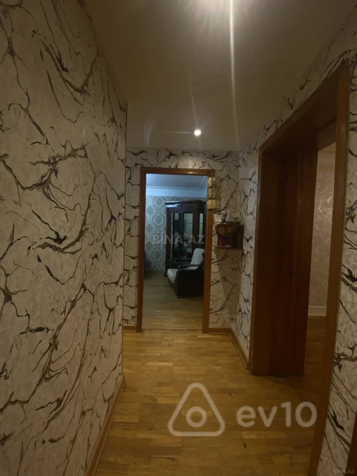 Kirayə verilir 3 otaqlı yeni tikili 80 m²