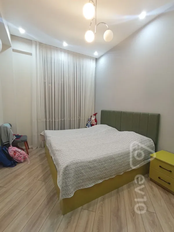 Kirayə verilir 3 otaqlı yeni tikili 142 m²