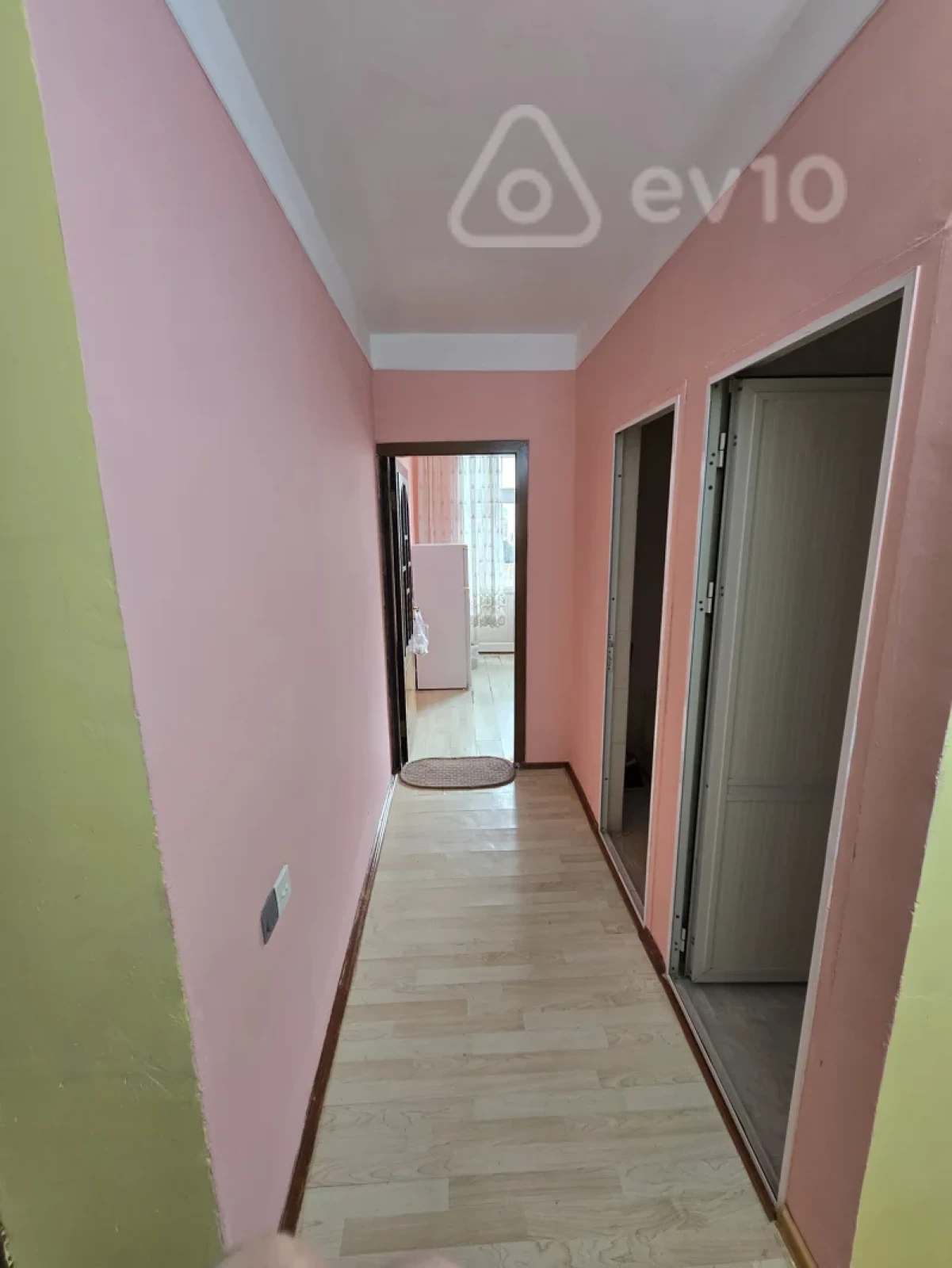 Kirayə verilir 2 otaqlı yeni tikili 64 m²