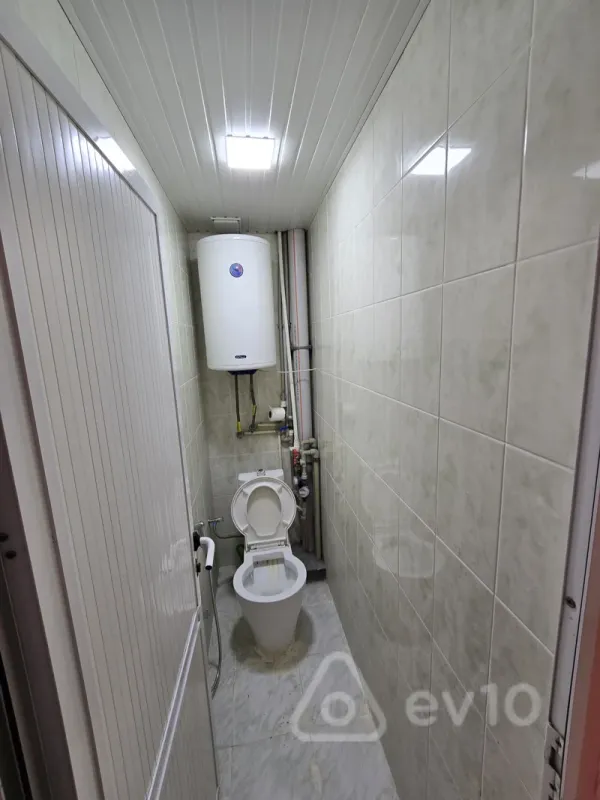 Kirayə verilir 2 otaqlı yeni tikili 64 m²