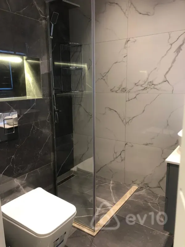 Kirayə verilir 3 otaqlı yeni tikili 95 m²