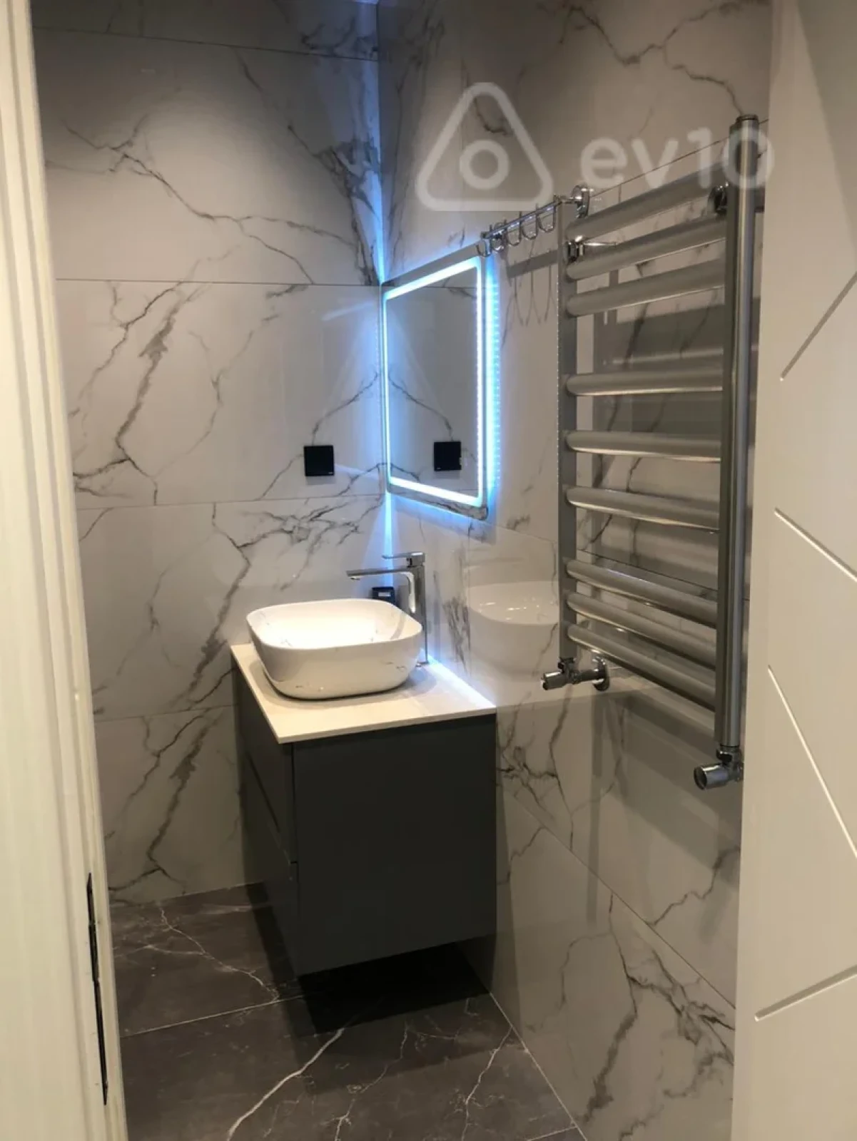 Kirayə verilir 3 otaqlı yeni tikili 95 m²