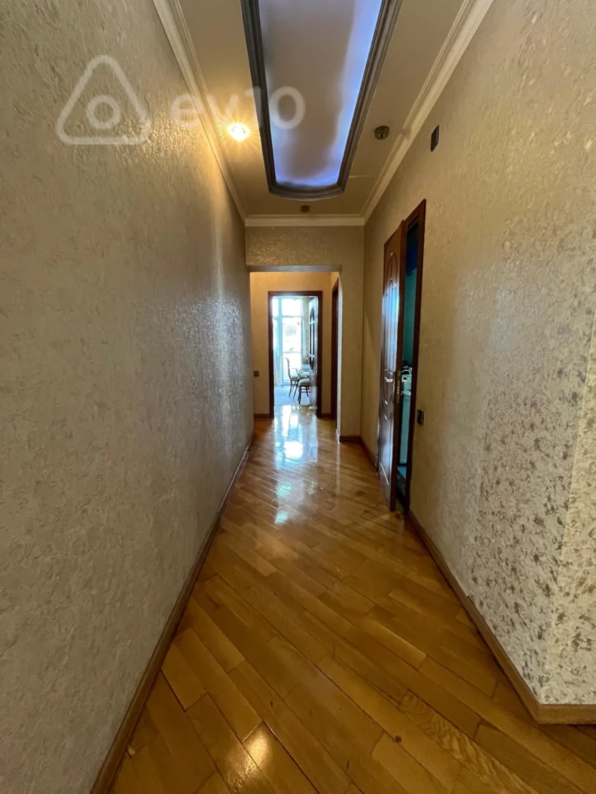 Satılır 3 otaqlı yeni tikili 136 m²