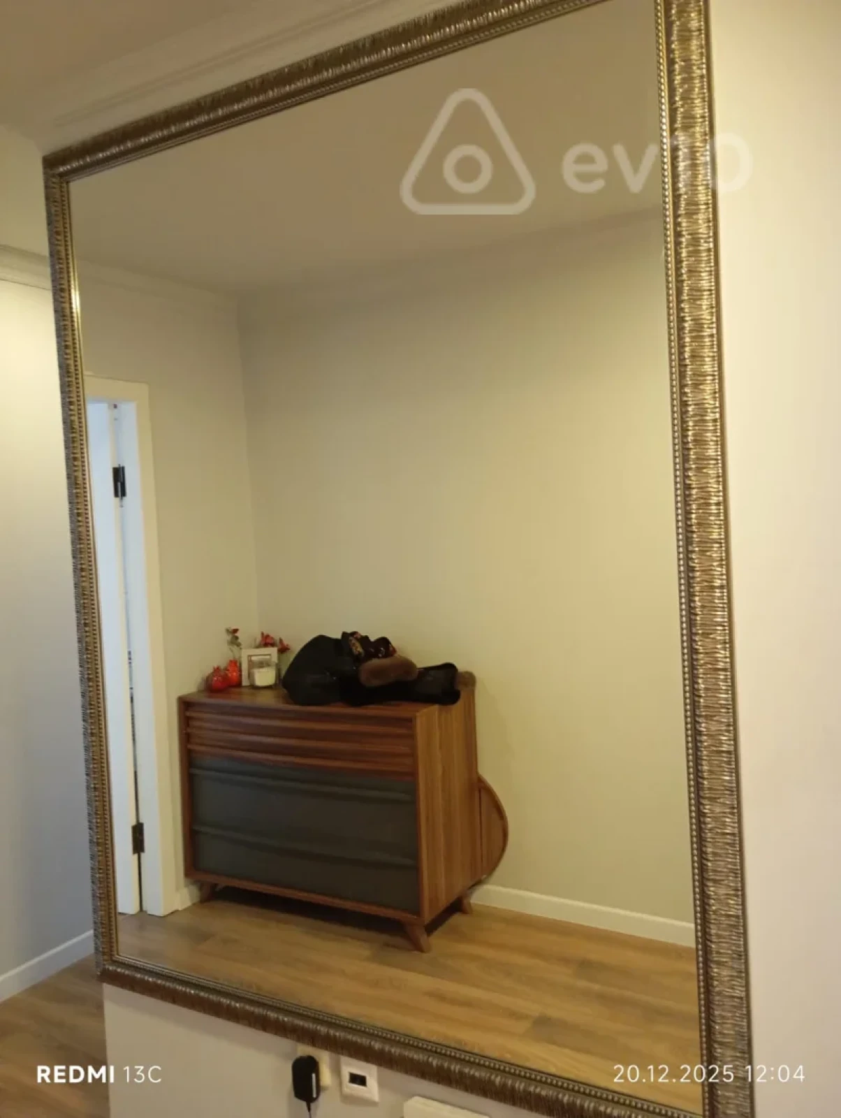 Satılır 4 otaqlı yeni tikili 110 m²