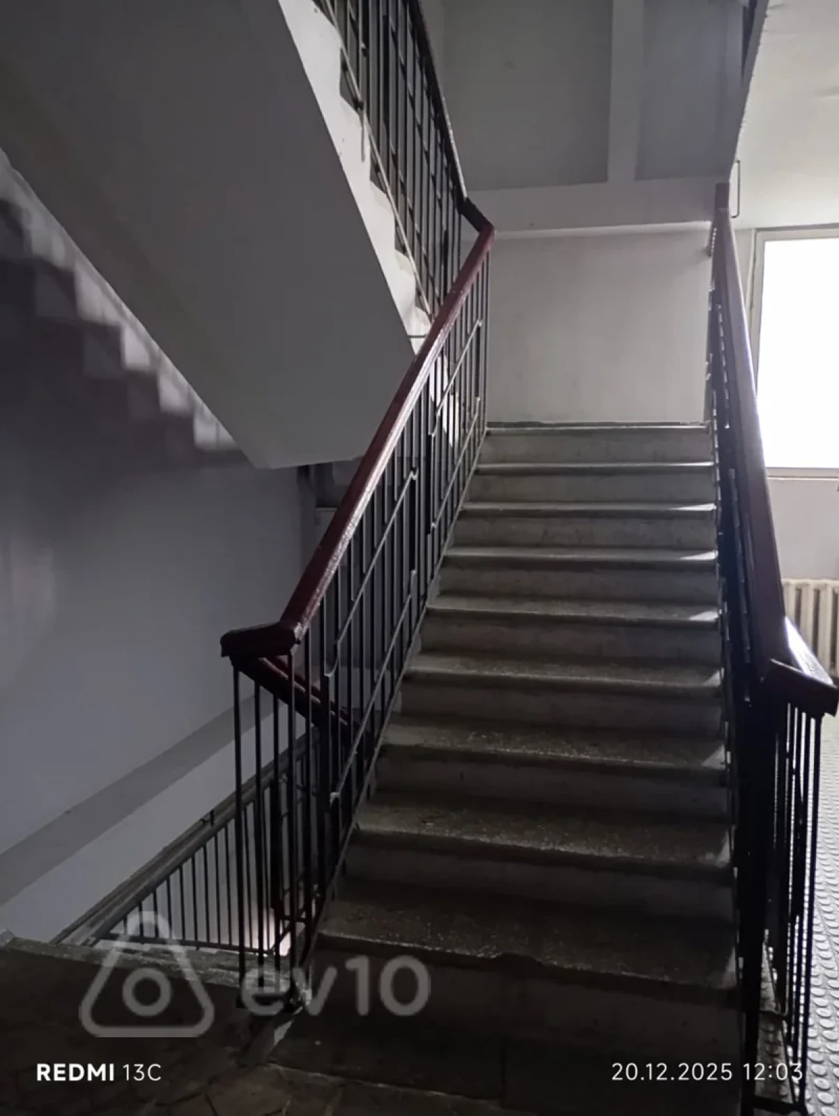 Satılır 4 otaqlı yeni tikili 110 m²