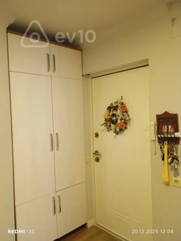 Satılır 4 otaqlı yeni tikili 110 m²