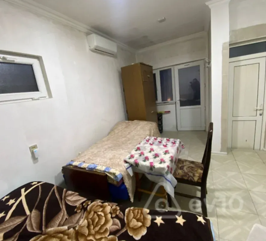 Kirayə verilir 1 otaqlı həyət evi 22 m²