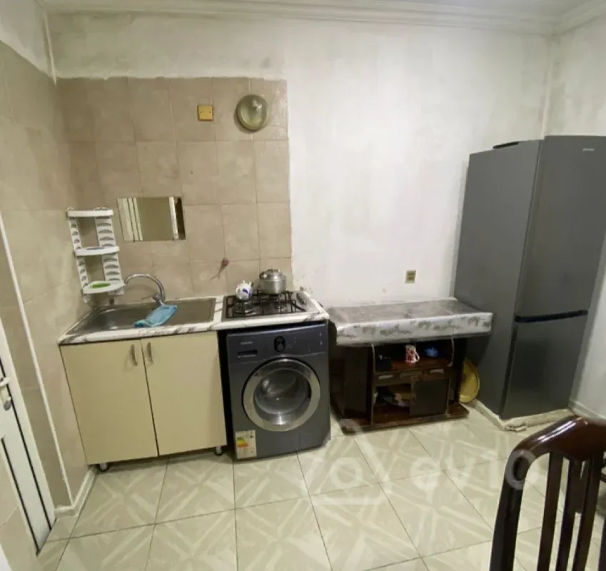 Kirayə verilir 1 otaqlı həyət evi 22 m²