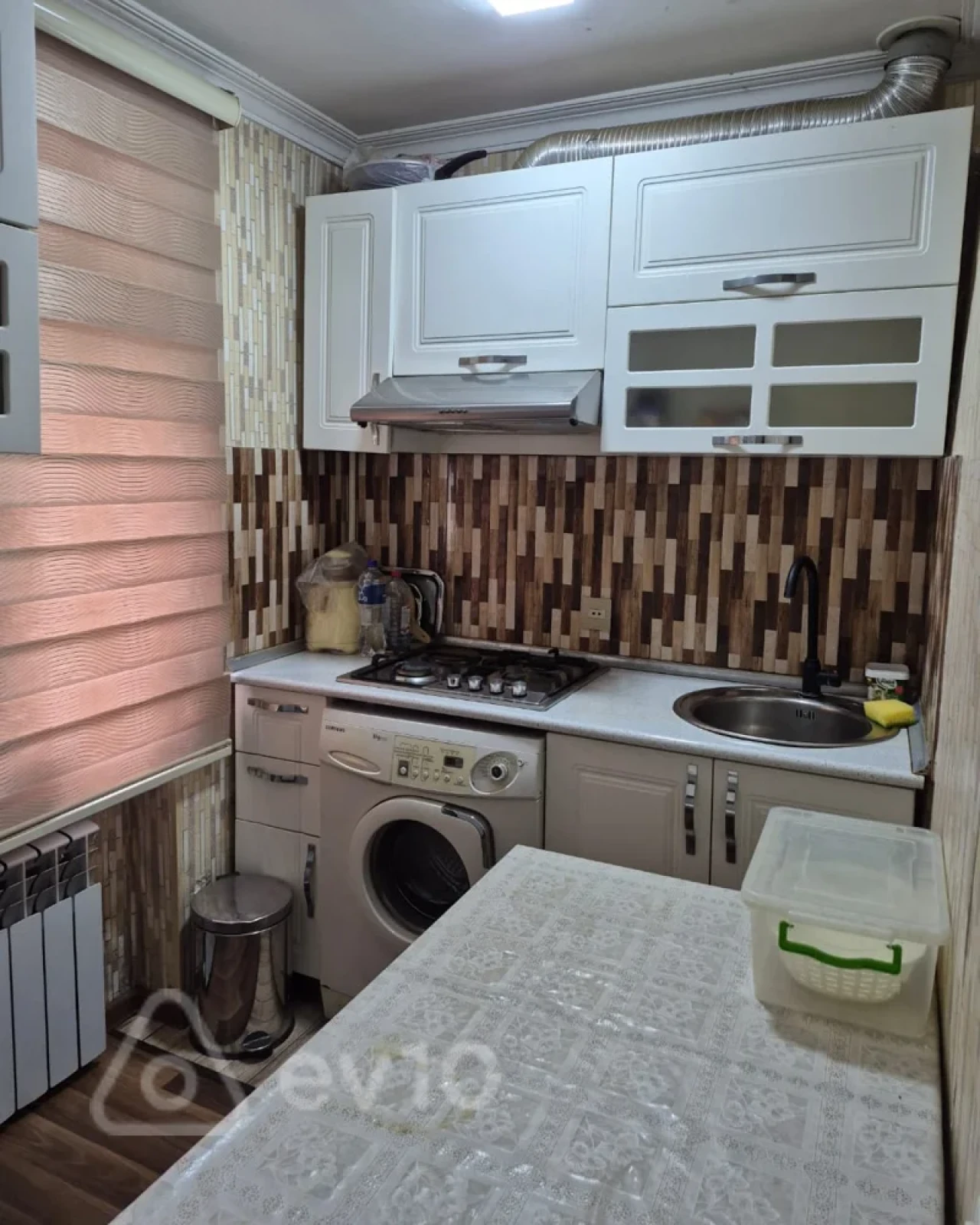 Satılır 3 otaqlı köhnə tikili 63 m²