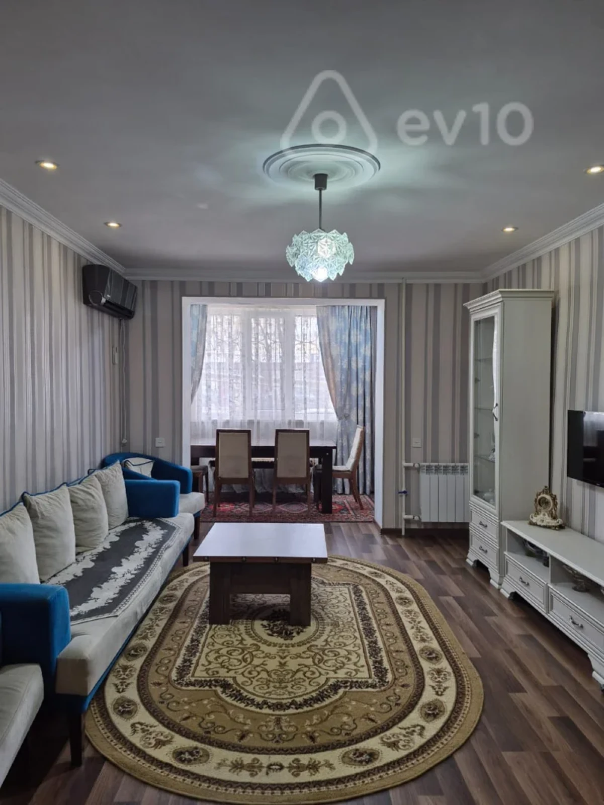 Satılır 3 otaqlı köhnə tikili 63 m²