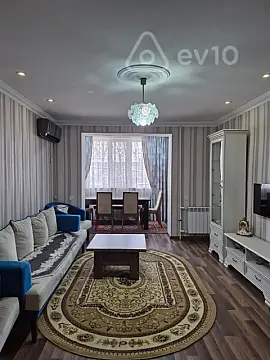 Satılır 3 otaqlı köhnə tikili 63 m² — Bakı, Nizami 3 otaq 63.00 m²
