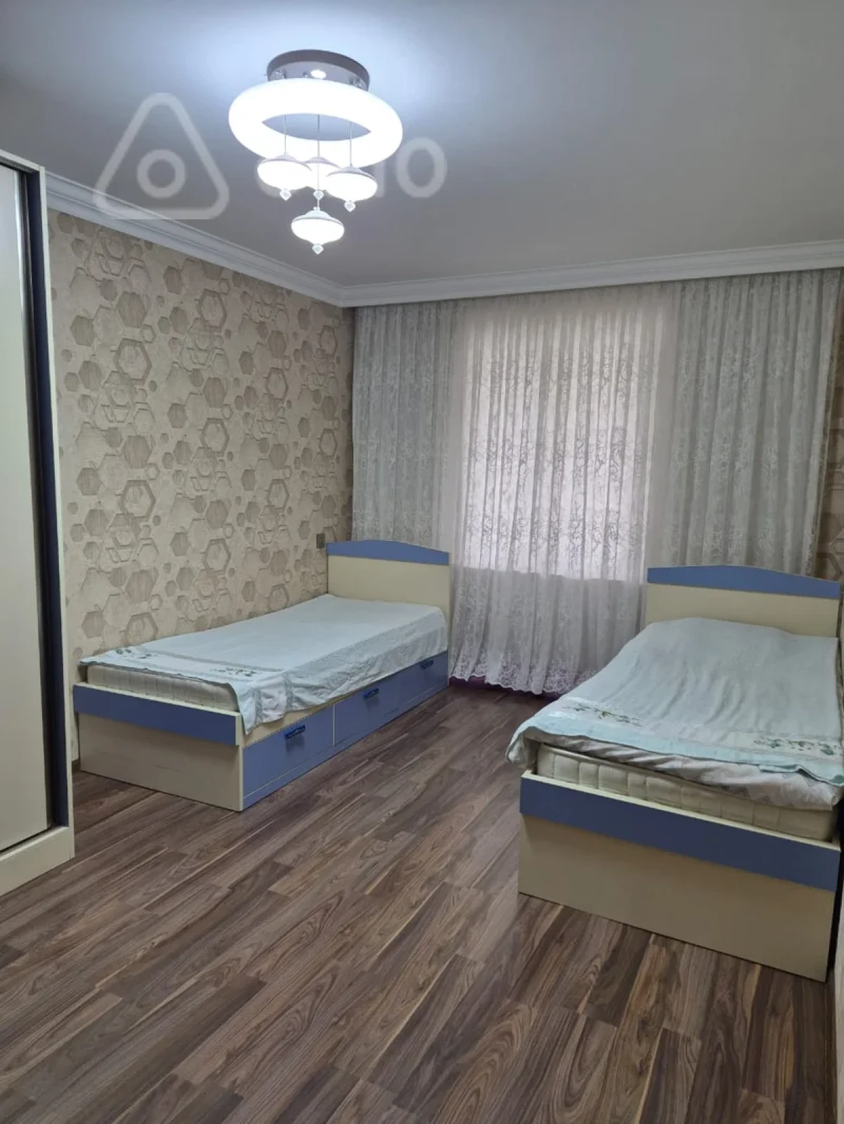 Satılır 3 otaqlı köhnə tikili 63 m²