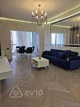 Kirayə verilir 2 otaqlı yeni tikili 75 m²