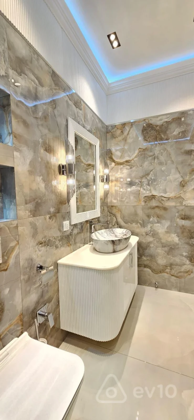 Satılır 3 otaqlı yeni tikili 147 m²