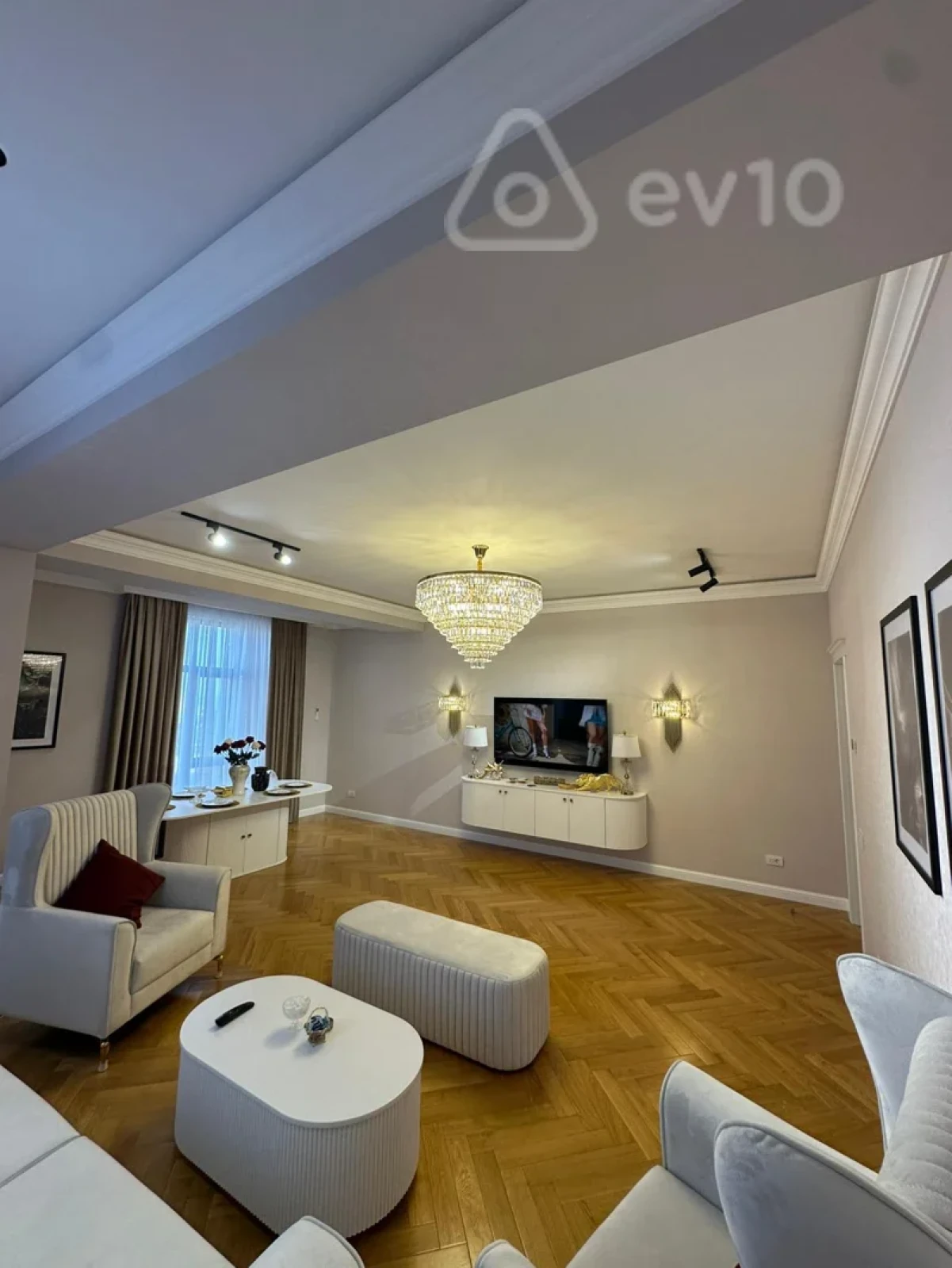 Satılır 3 otaqlı yeni tikili 147 m²