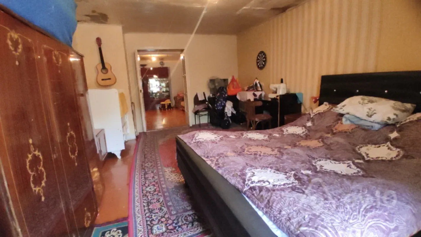 Satılır 2 otaqlı köhnə tikili 50 m²