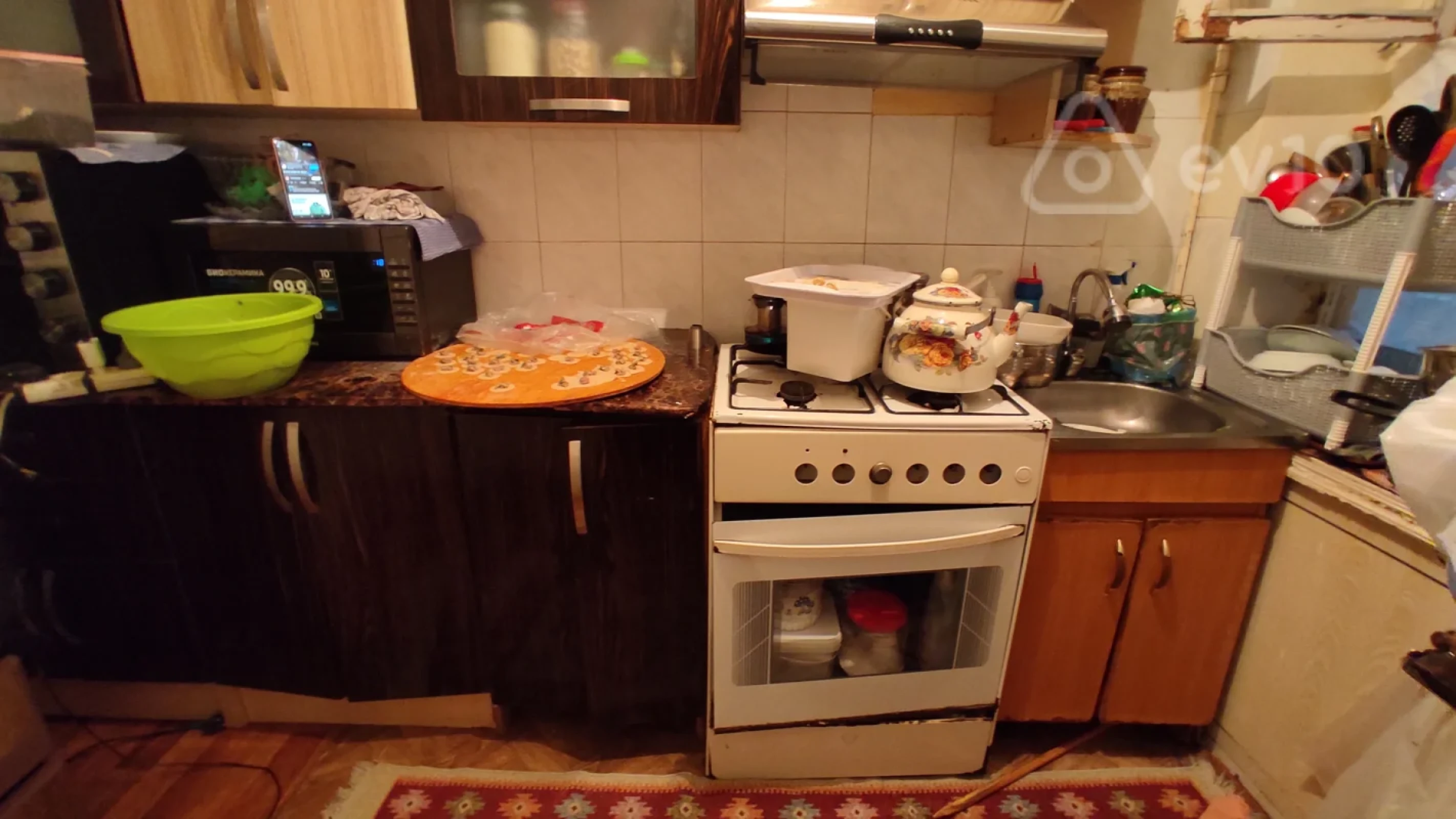 Satılır 2 otaqlı köhnə tikili 50 m²