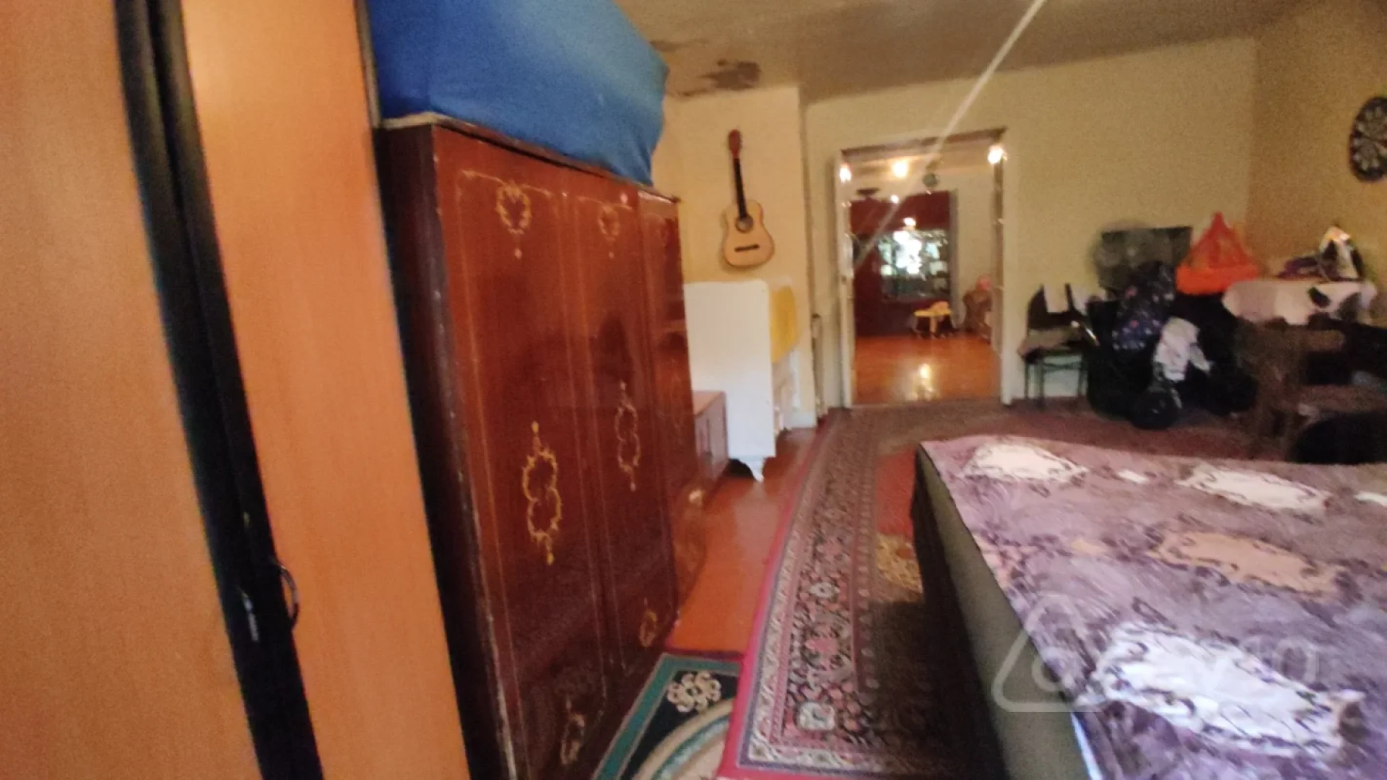 Satılır 2 otaqlı köhnə tikili 50 m²