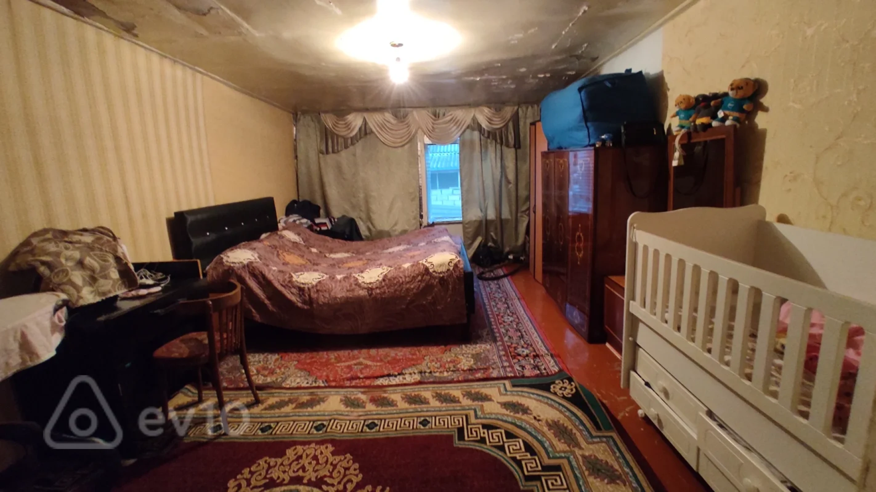 Satılır 2 otaqlı köhnə tikili 50 m²