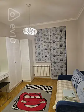 Kirayə verilir 4 otaqlı yeni tikili 140 m²