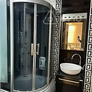 Kirayə verilir 3 otaqlı yeni tikili 100 m²