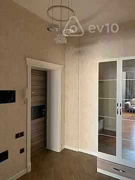 Kirayə verilir 3 otaqlı yeni tikili 86 m²