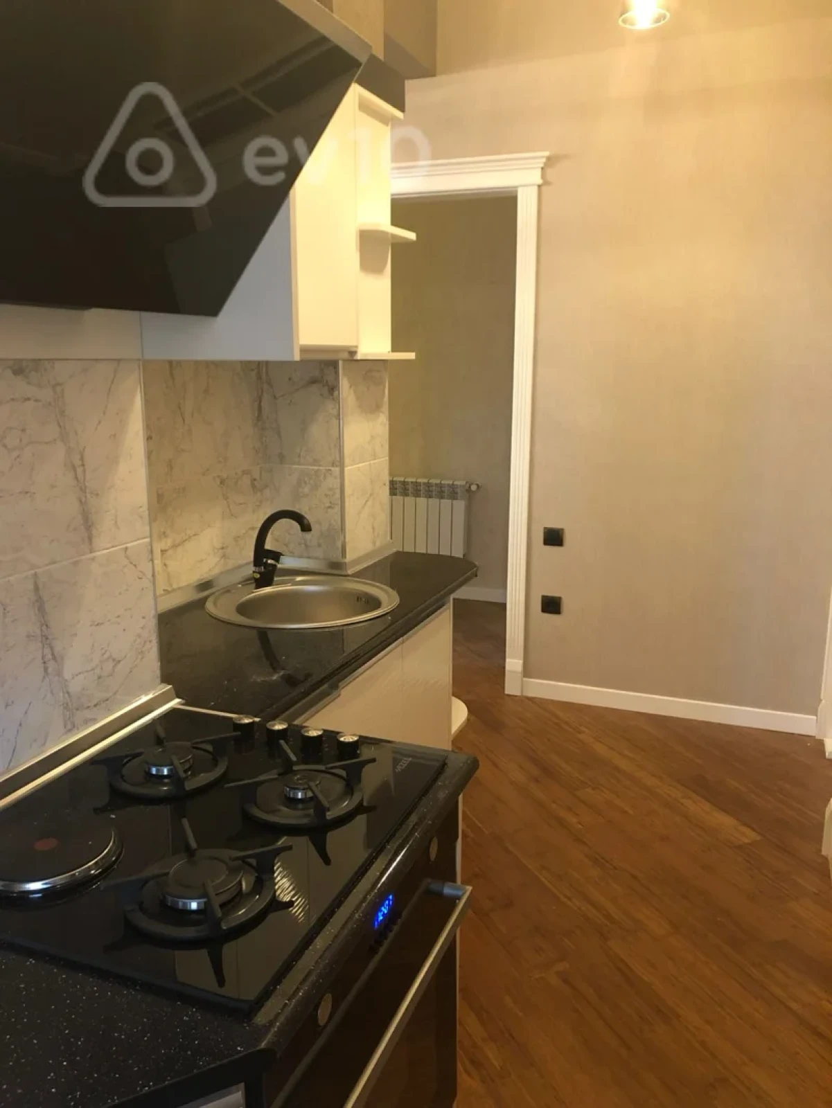 Kirayə verilir 3 otaqlı yeni tikili 86 m²